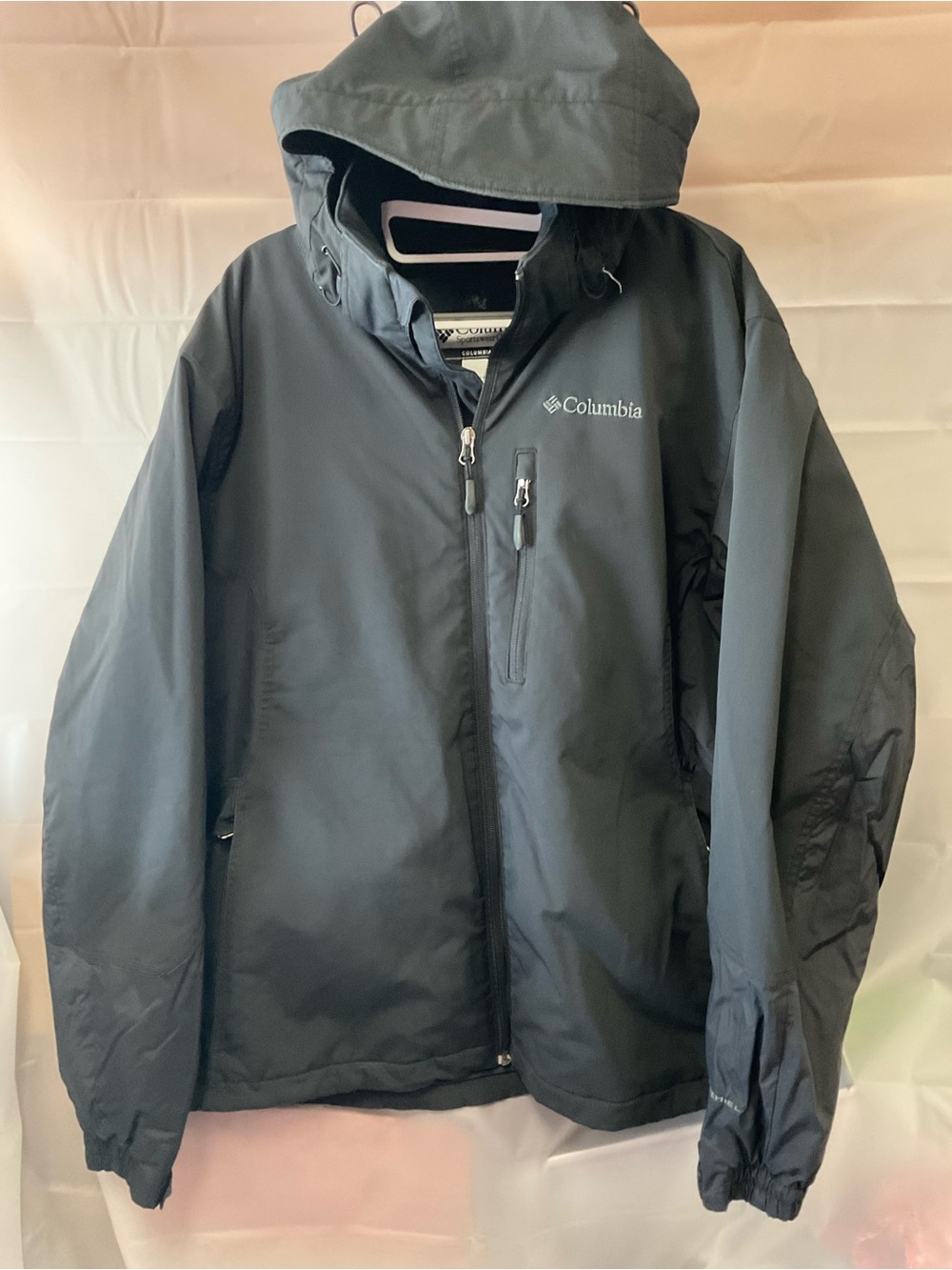 Columbia Mens Black Hooded Jacket
